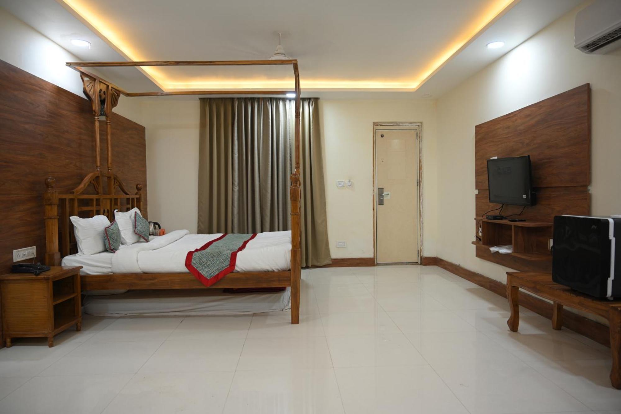 Orchha Club And Resort - Ocr מראה חיצוני תמונה