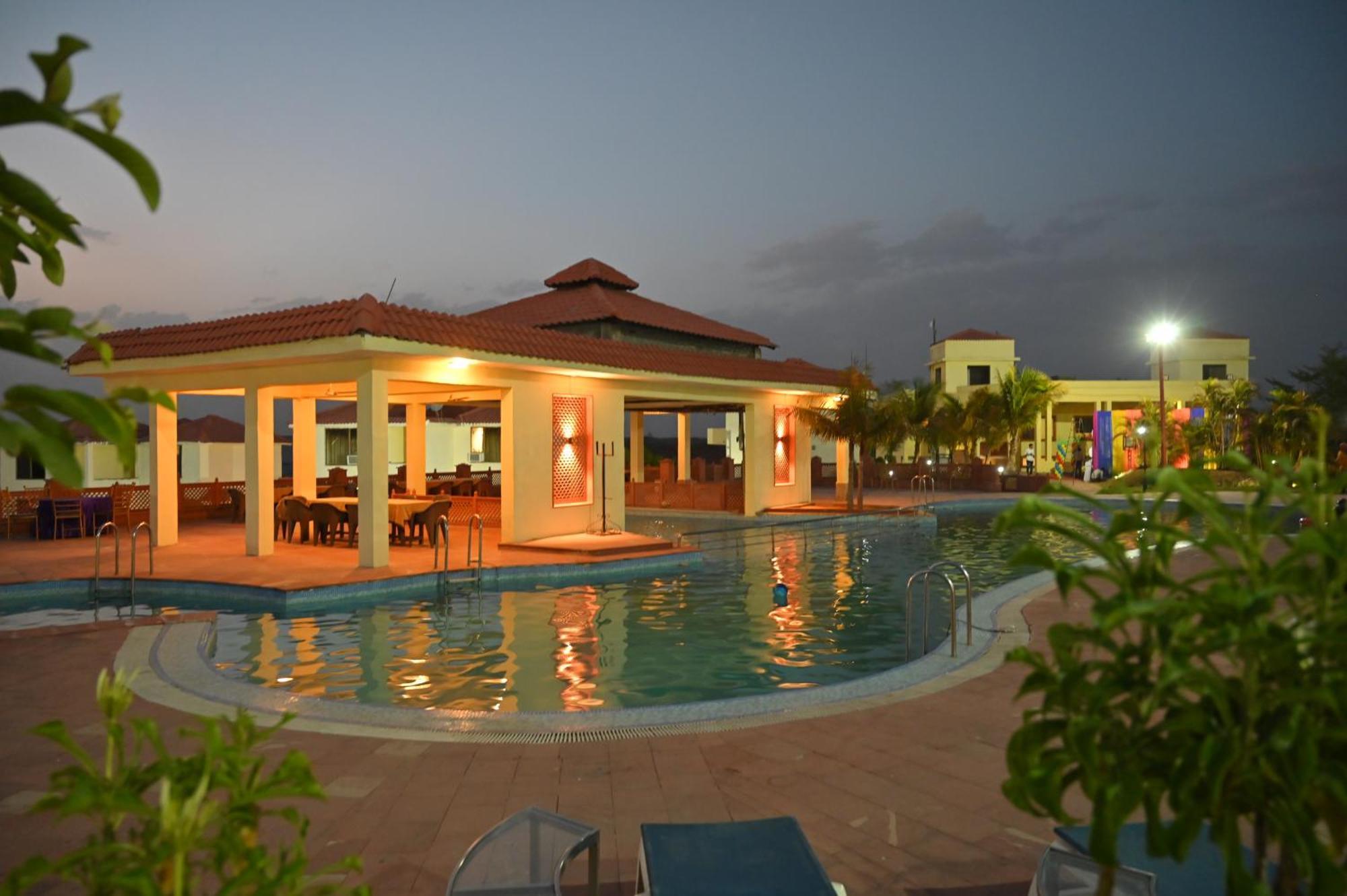 Orchha Club And Resort - Ocr מראה חיצוני תמונה