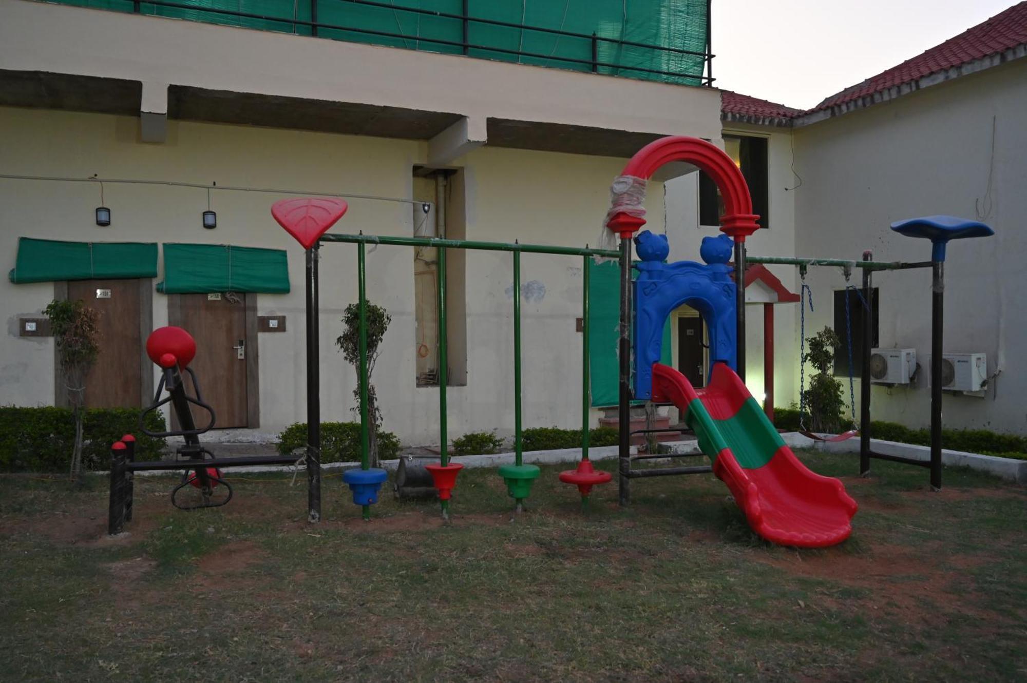 Orchha Club And Resort - Ocr מראה חיצוני תמונה
